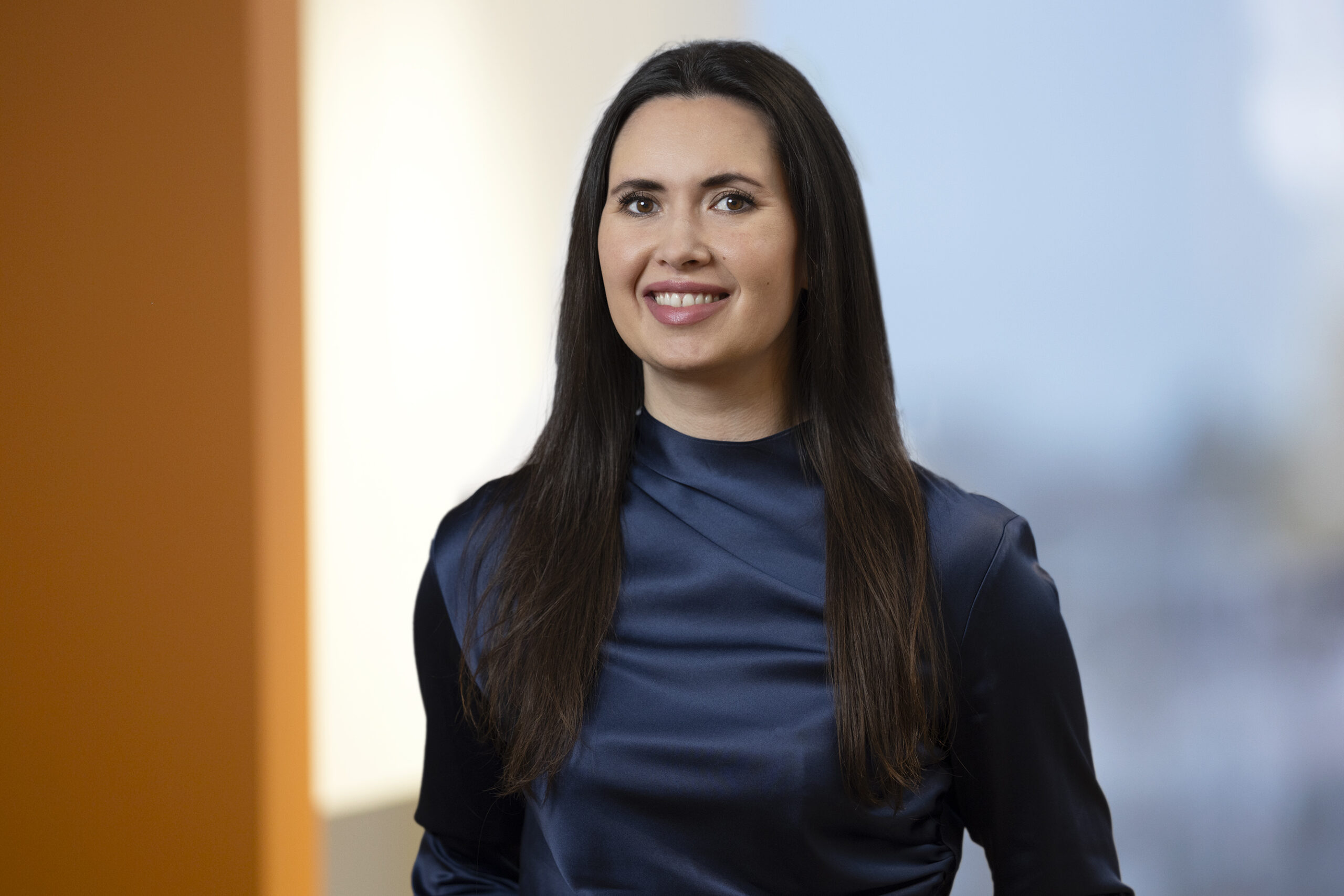 Dominique Elísabet James